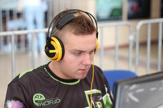 Legacy , M80 , ECSTATIC , 和 FlyQuest 获得 BLAST Open Fall 2025 资格